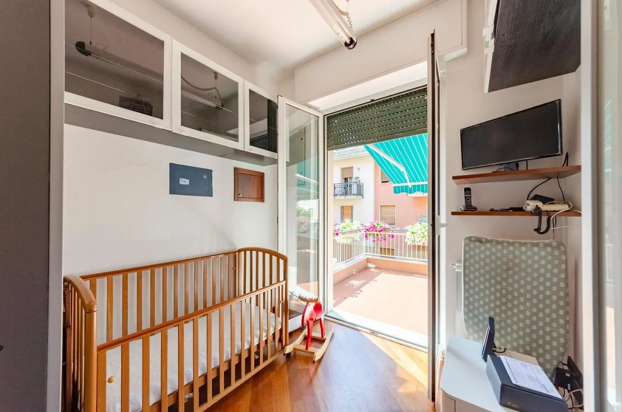 Joivy Stylish Flat Terrace Apartment Genoa Italy