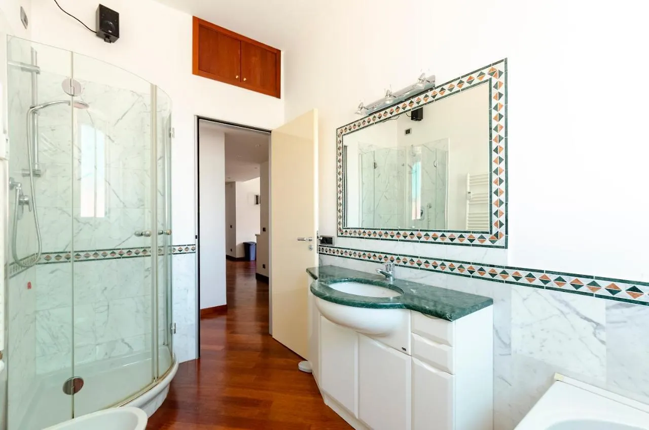 Joivy Stylish Flat Terrace Apartment Genoa